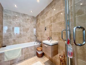 Photo 22- click for photo gallery